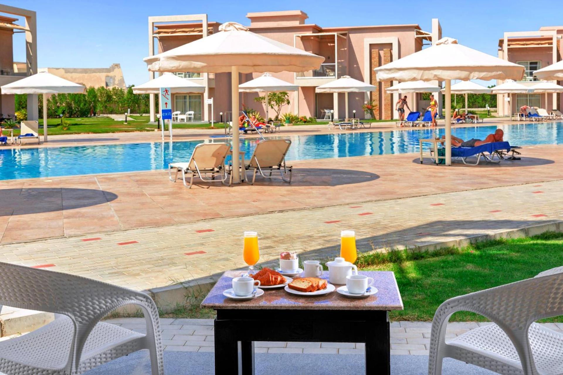 Hotel Albatros Sea World Marsa Alam - By Pickalbatros El Qoseir Exterior foto