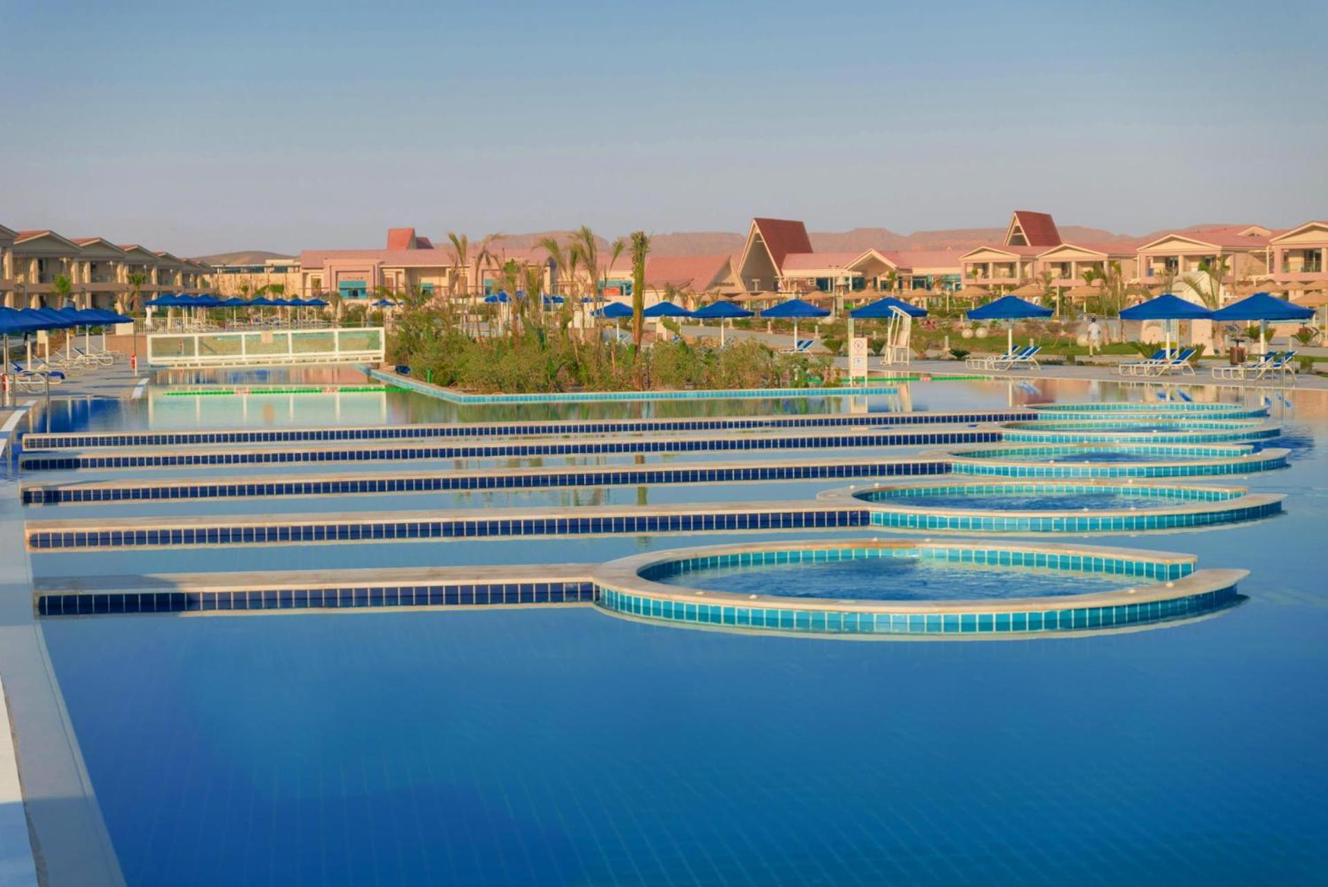 Hotel Albatros Sea World Marsa Alam - By Pickalbatros El Qoseir Exterior foto